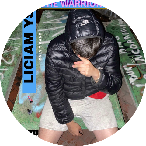 Liciam YS.