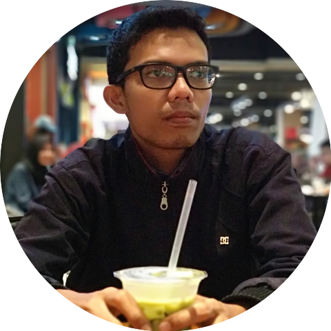 Edward Aditya R