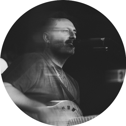 Lizarazo and Jaws of Love.