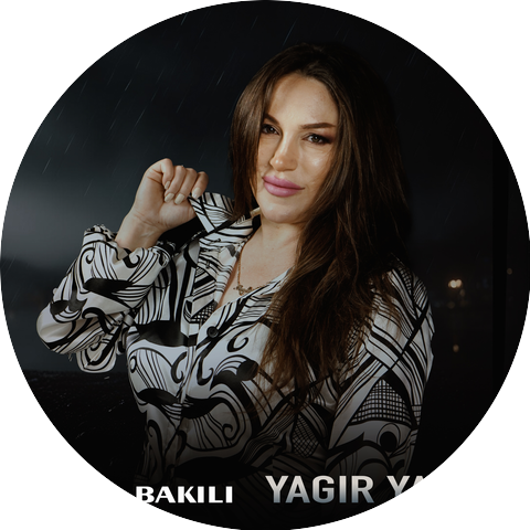 Roza Bakili