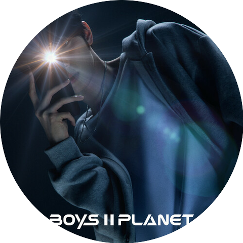 BOYS II PLANET