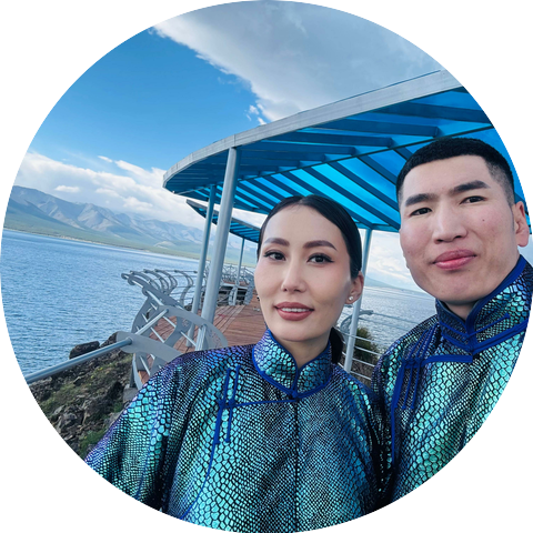 Artist Choi & Minjinsor