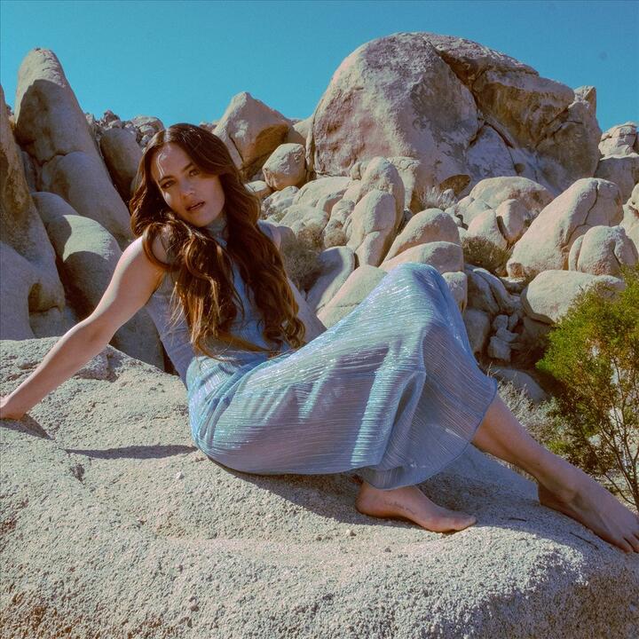Julia Stone