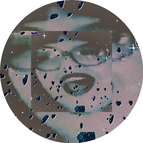 Ivy Hollivana, Petal Supply