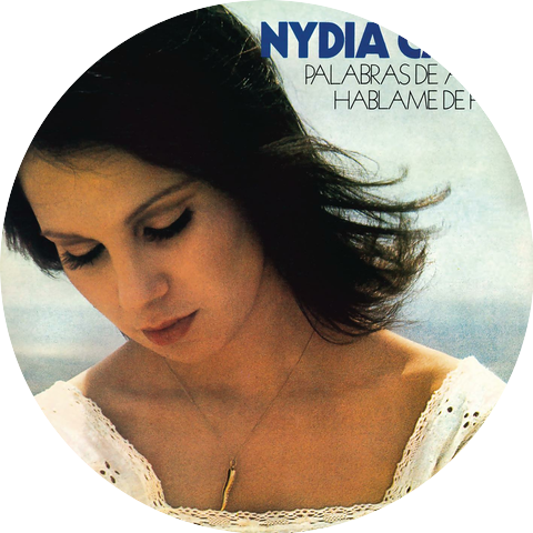 Nydia Caro
