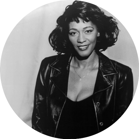 Gwen Mc Crae