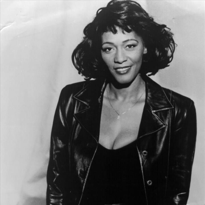 Gwen Mc Crae