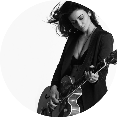 Ninet Tayeb