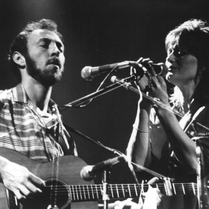 Phillip Pickett With Richard Thompson