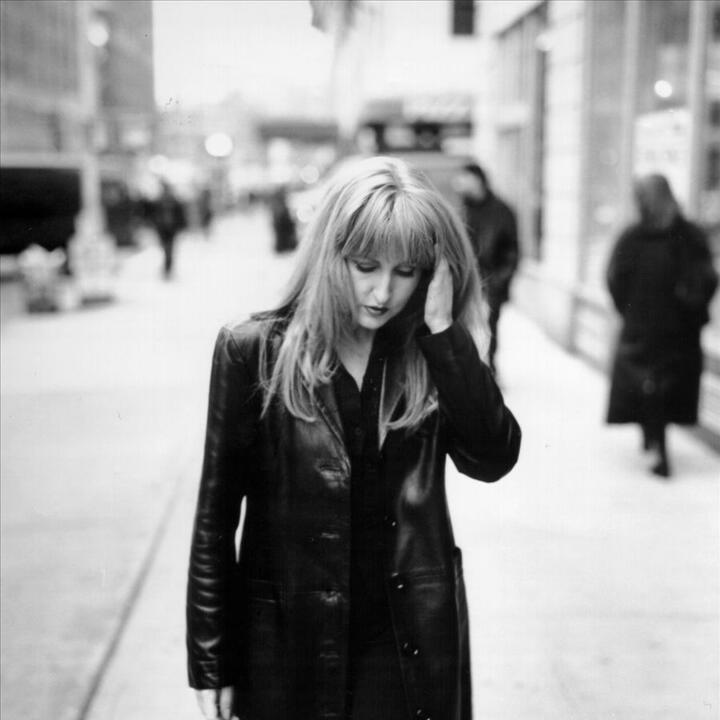 Donna Lewis | iHeart
