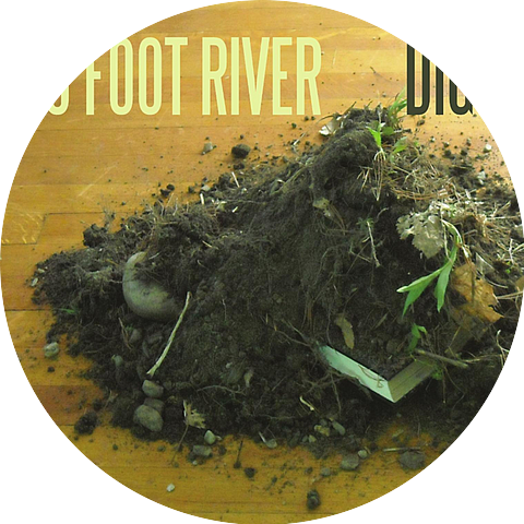 8 Foot River