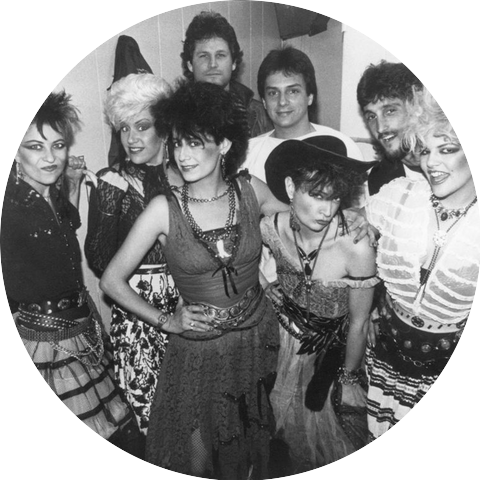 Rosie Flores