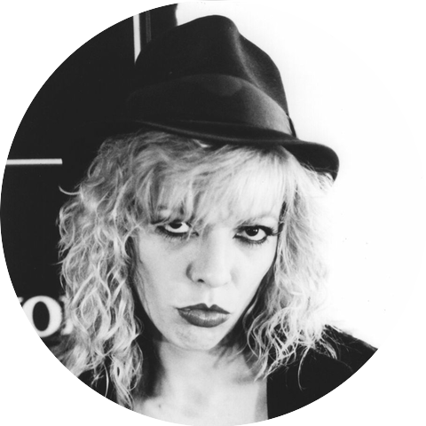 Freida Parton