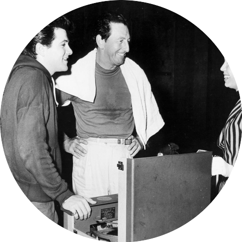 Tommy Sands