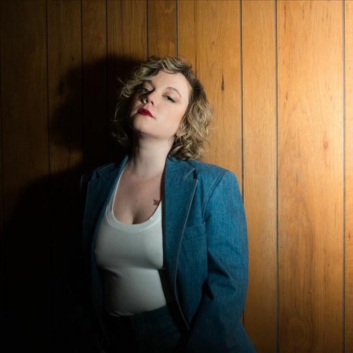 Lydia Loveless
