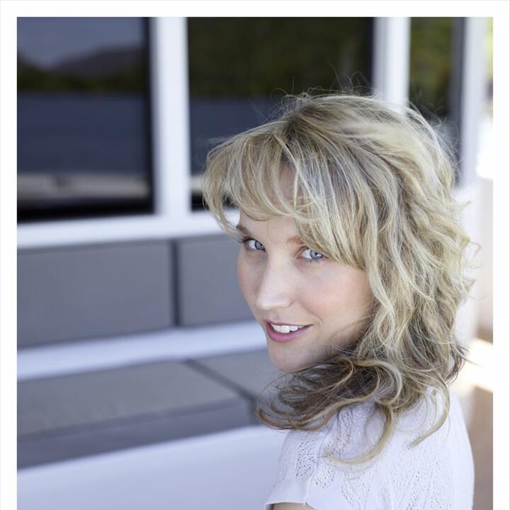 Sarah McKenzie