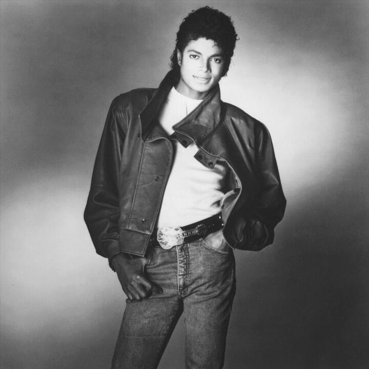 Michael Jackson  Biography, Albums, Songs, Thriller, Beat It