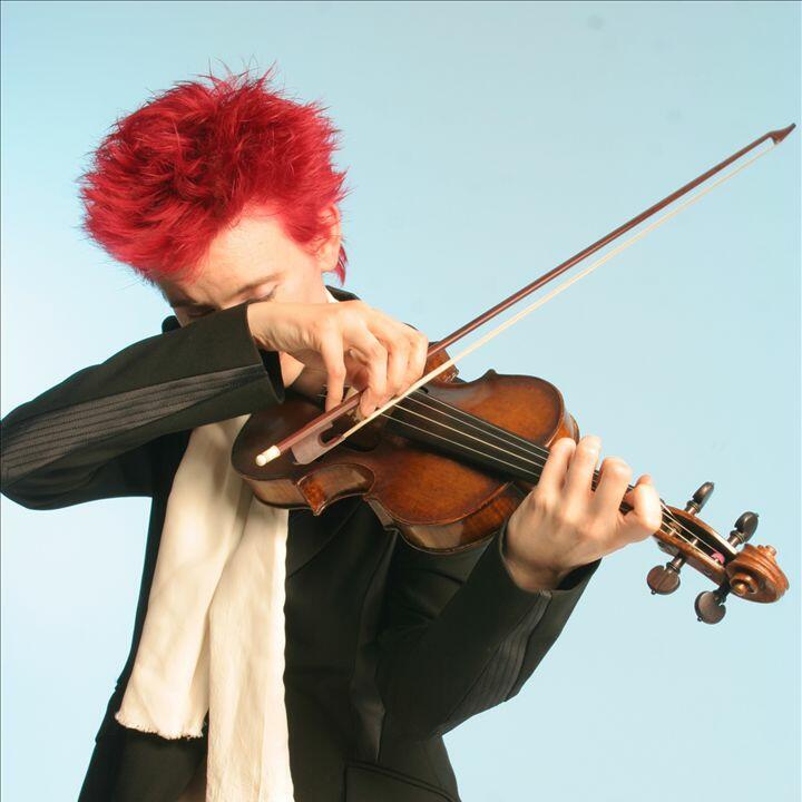 Aisslinn Nosky