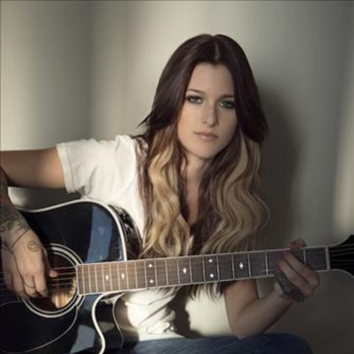 Cassadee Pope iHeart