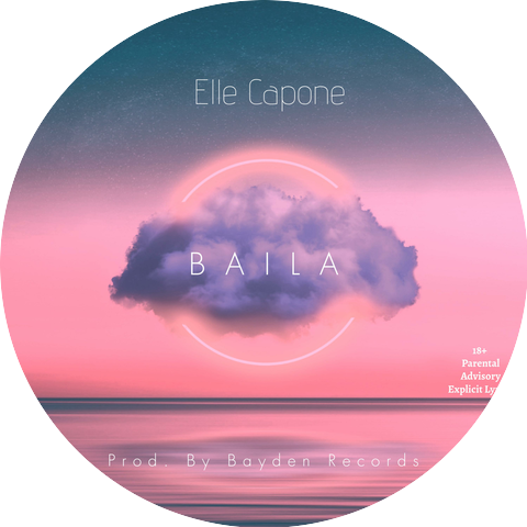 Elle Capone