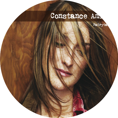 Constance Amiot
