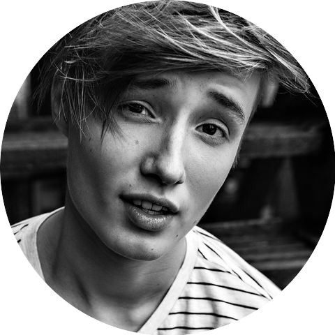 Isac Elliot