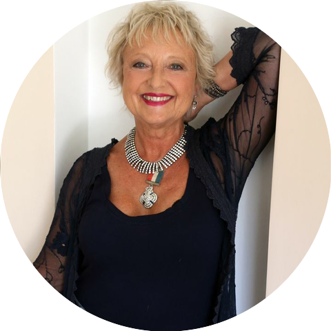 Amy Holland