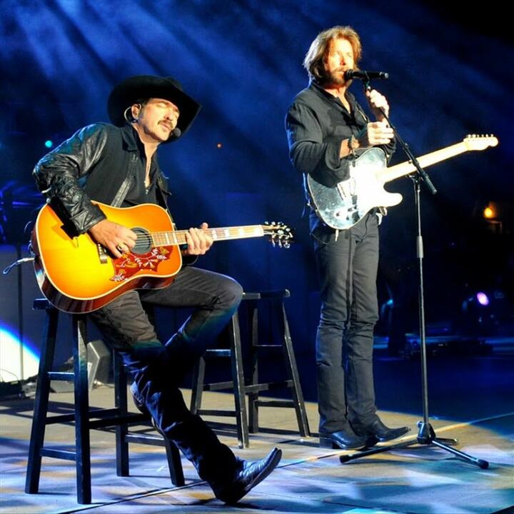 Brooks & Dunn & Reba McEntire