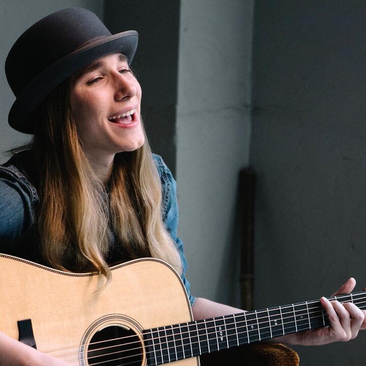 ♫ Sawyer Fredericks