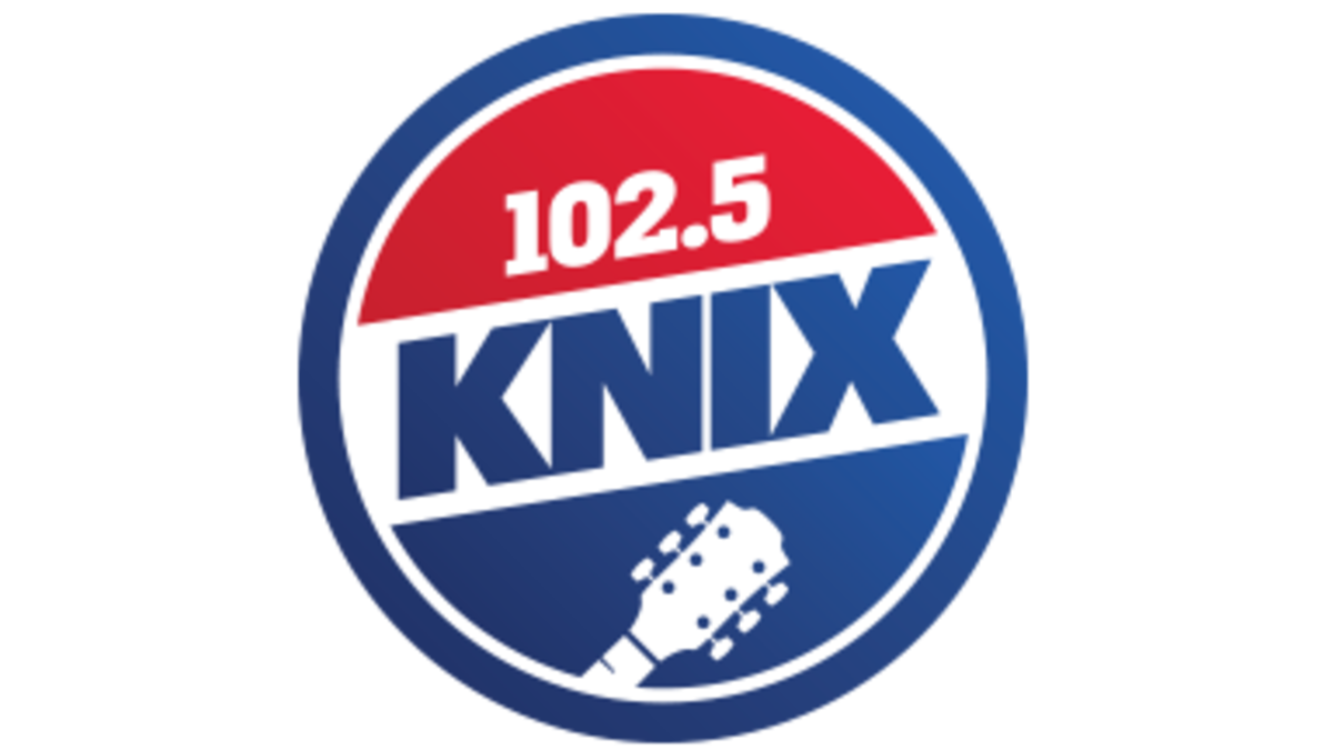 Tonight was VERY special for the KNIX - KNIX Country 102.5