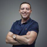 Photo of Garret Lewis