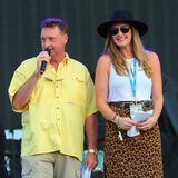 Photo of Dr. Shane & Tess