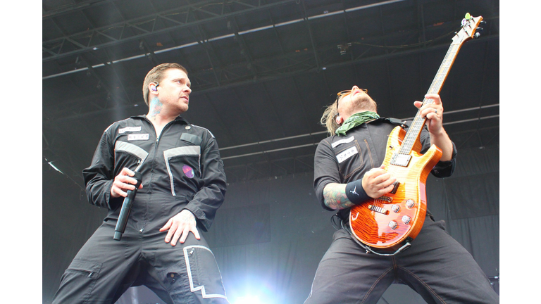 98ROCK - Shinedown "Planet Zero" World Premiere concert