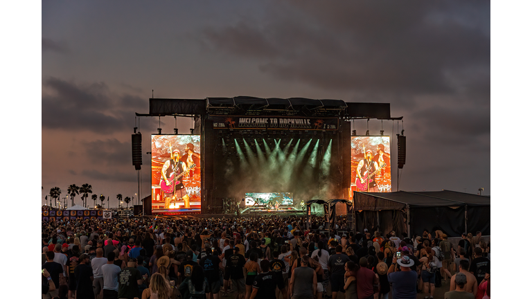 Hardy from back of the house!