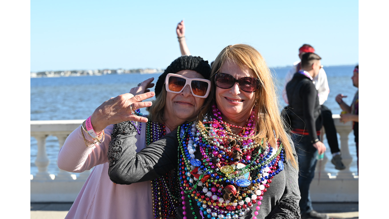 Gasparilla 2025 Happy Faces & beads! 