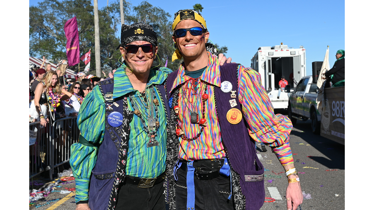 Gasparilla 2025 Happy Faces & beads! 