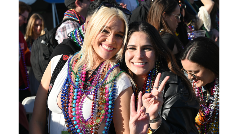 Gasparilla 2025 Happy Faces & beads! 