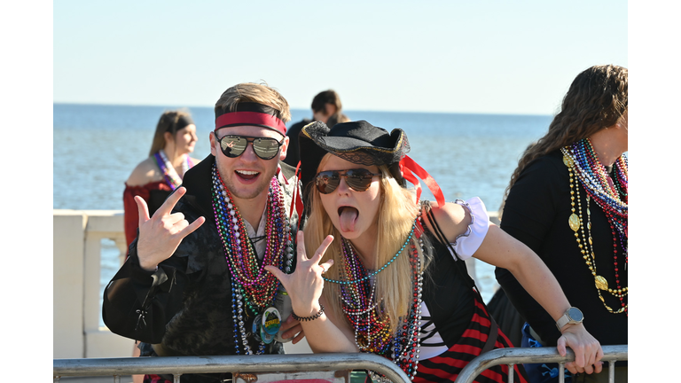 Gasparilla 2025 Happy Faces & beads! 