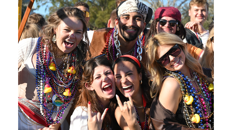 Gasparilla 2025 Happy Faces & beads! 