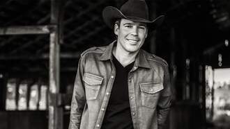 Concerts - Clay Walker - New Years Eve 