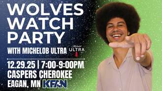 Station Events - Wolves Watch Party with Maxx @ Caspers Cherokee - Eagan