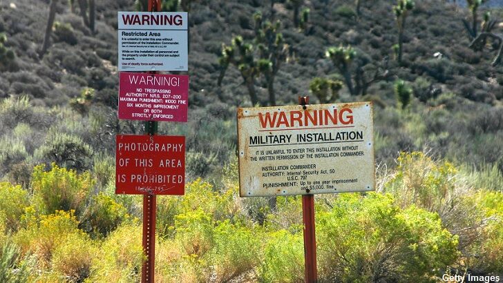 200,000 UFO Fans Plan to Storm Area 51?