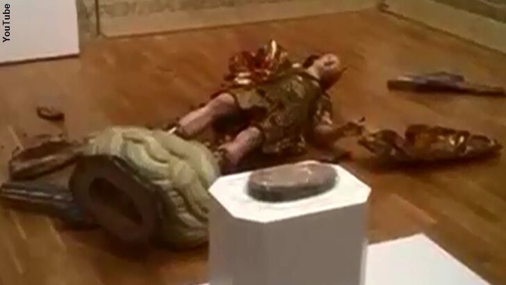 Video: Selfie Stumble Results in Smashed Statue