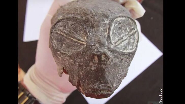 Mummified Alien Found in Peru?