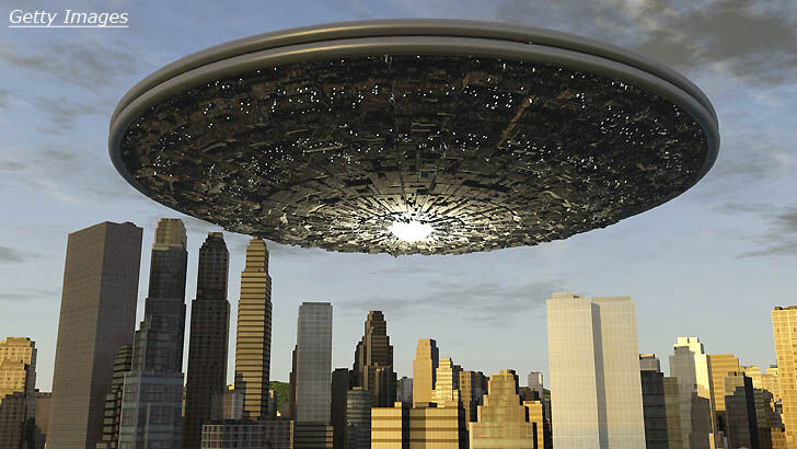 Stephen Hawking Warns Aliens Could Conquer Earth Easily