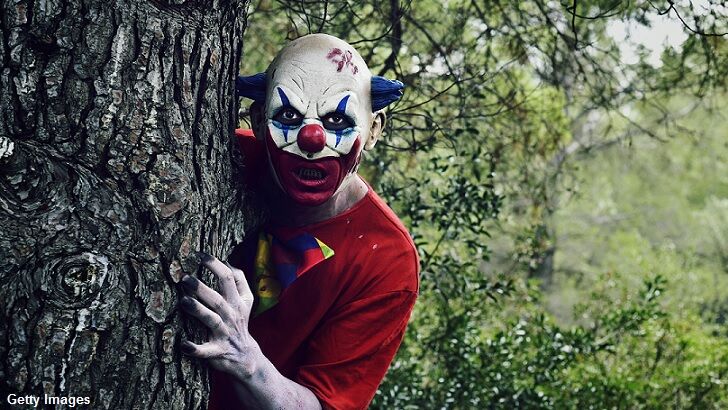 Creepy Clown Frightens Family in Iowa