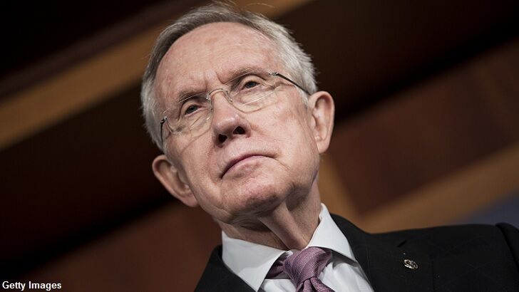 Harry Reid Lobbies for Congress to Take a Serious Look at UFOs