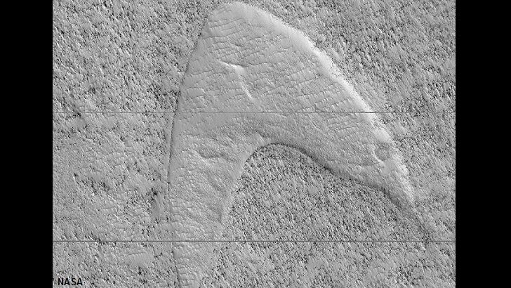 NASA Photographs 'Starfleet Logo' on Surface of Mars