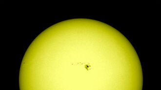 Huge Sunspot Aimed at Earth