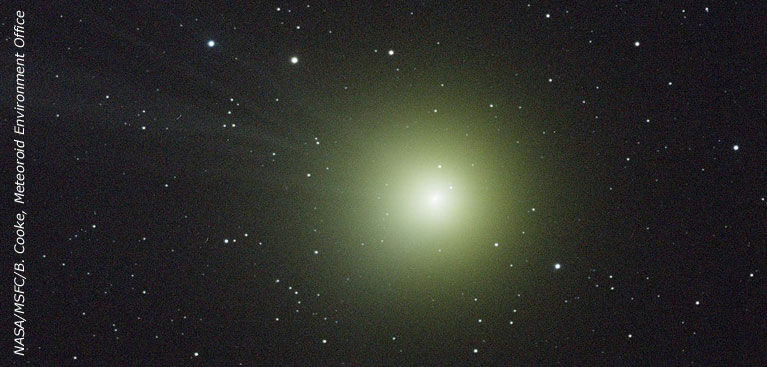 Comet Lovejoy Amazes